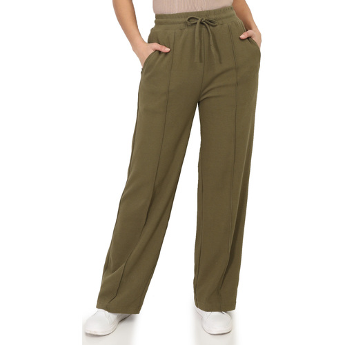 Textiel Dames Broeken / Pantalons La Modeuse 69778_P162395 Groen