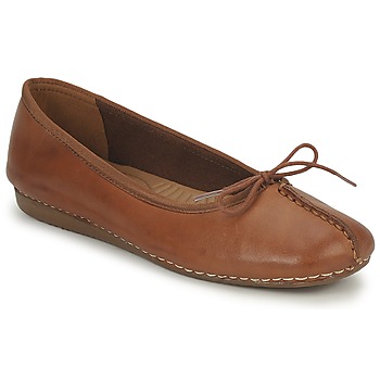 Chaussures Femme Ballerines / babies Clarks FRECKLE ICE Marron