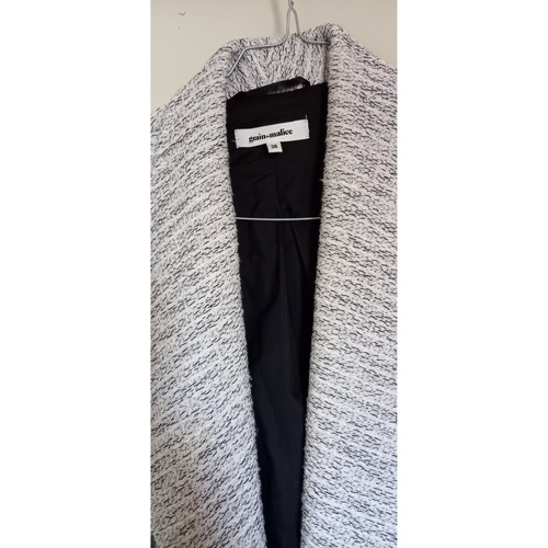 Vêtements Femme Gilets / Cardigans Grain De Malice Manteau habillé Gris