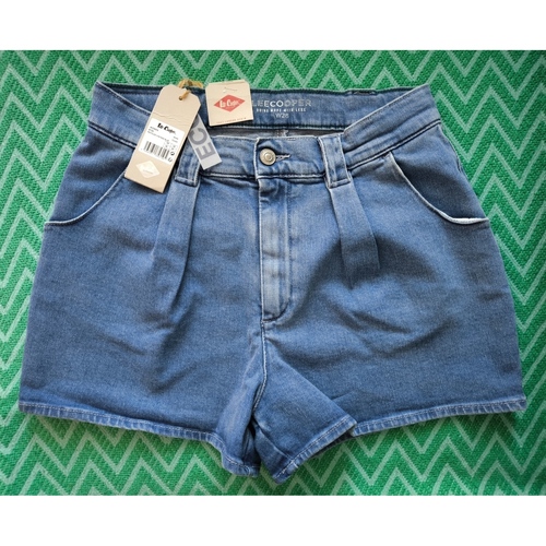 Vêtements Femme Shorts / Bermudas Lee Cooper Short en jean Lee Cooper neuf 38 Bleu