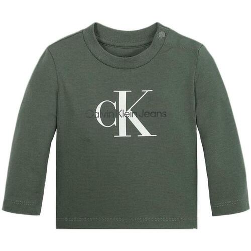 Kleidung Jungen Windjacken Calvin Klein Jeans  Grün