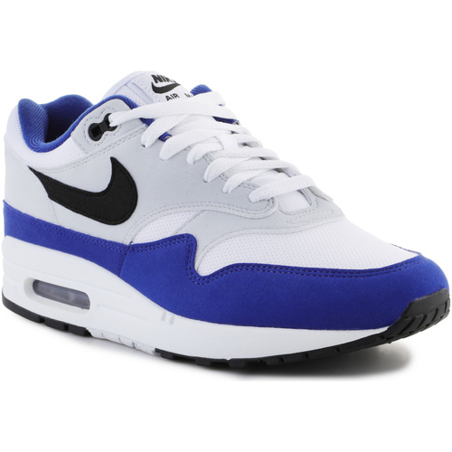 kengät Miehet Matalavartiset tennarit Nike Air Max 1 M FD9082-100 Monivärinen