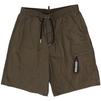 vaatteet Miehet Shortsit / Bermuda-shortsit Dsquared D7BMC5500 Monivärinen