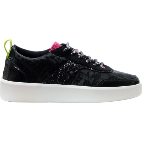 Παπούτσια Γυναίκα Χαμηλά Sneakers Desigual 173466 Black