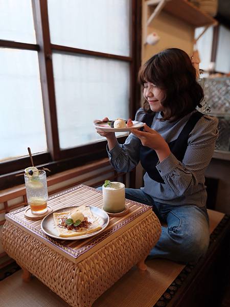 [台南中西區] 木梯喫茶店｜昭和風老宅咖啡廳｜必點法式甜薄餅