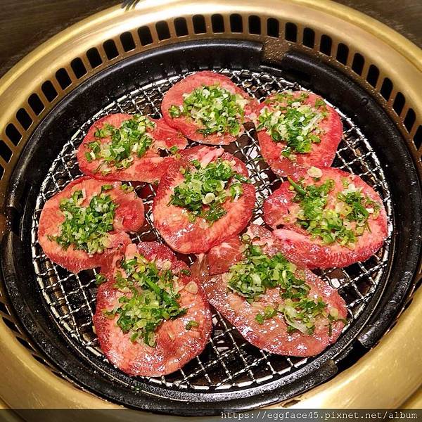 【2024 台北信義區百貨美食懶人包】牛排/火鍋/燒肉/約會