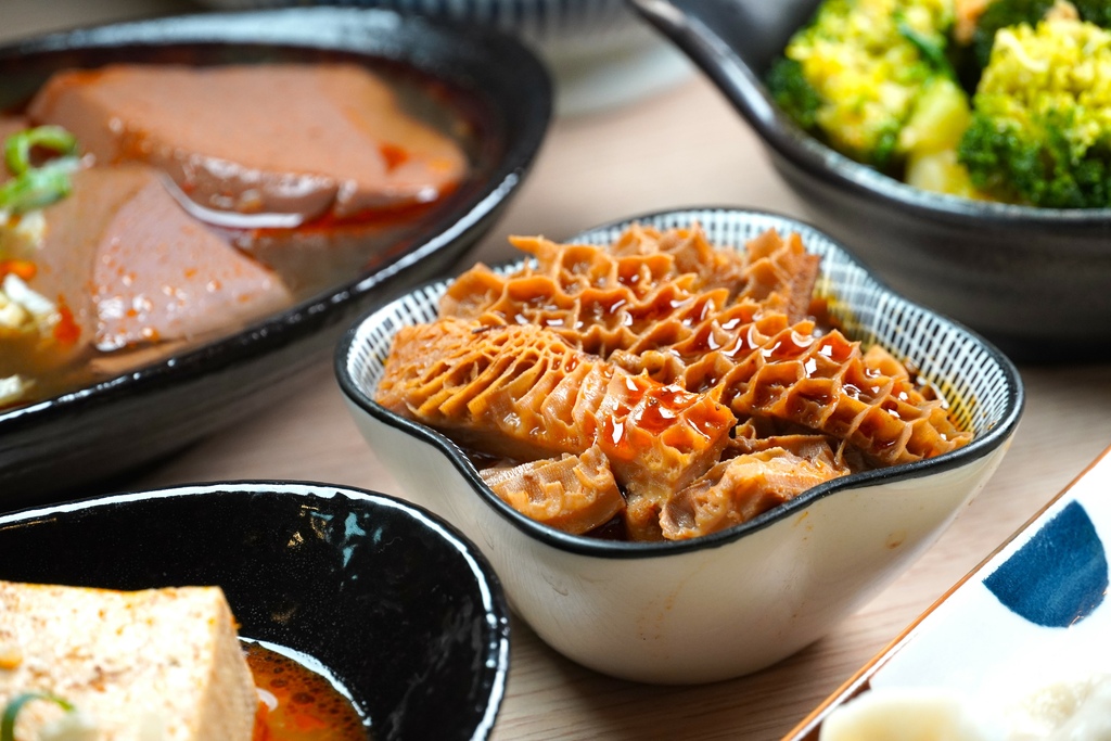 台中美食｜玖零牛肉麵