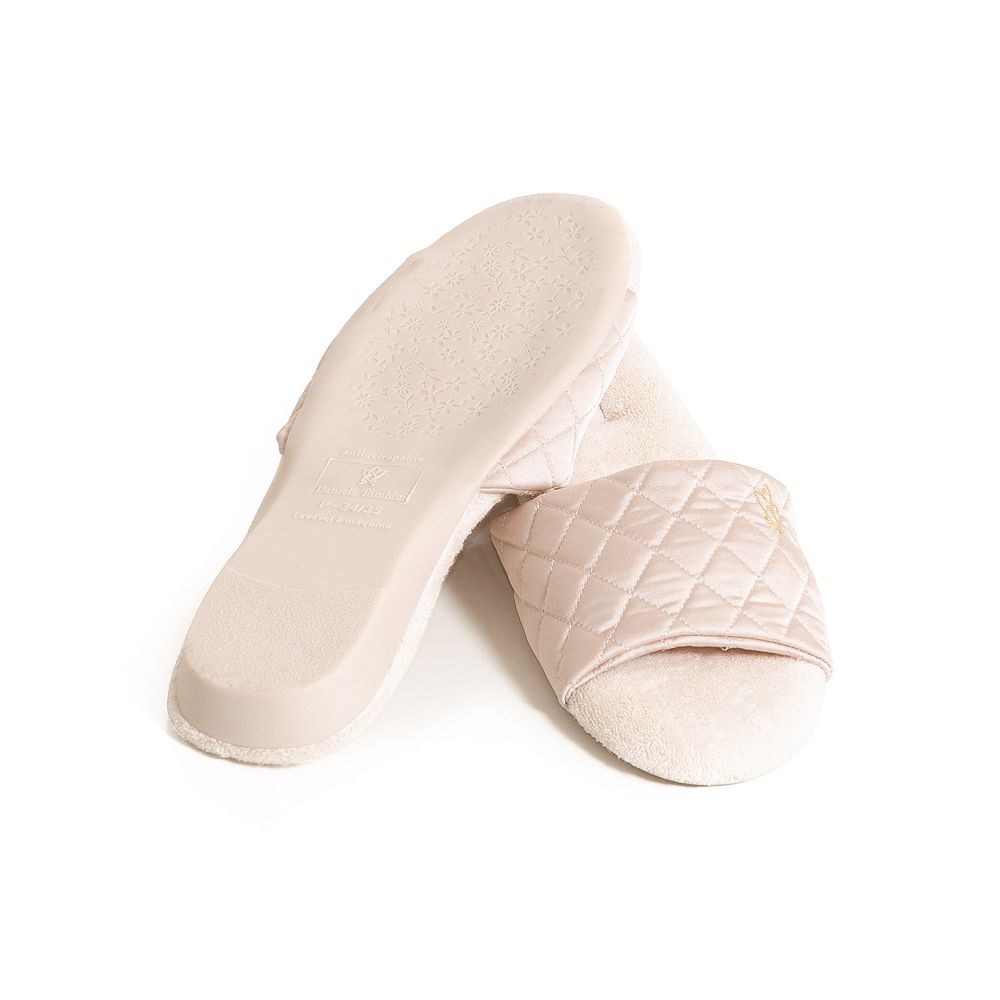 Chinelo-de-Quarto-Feminino-Daniela-Tombini-Matelasse