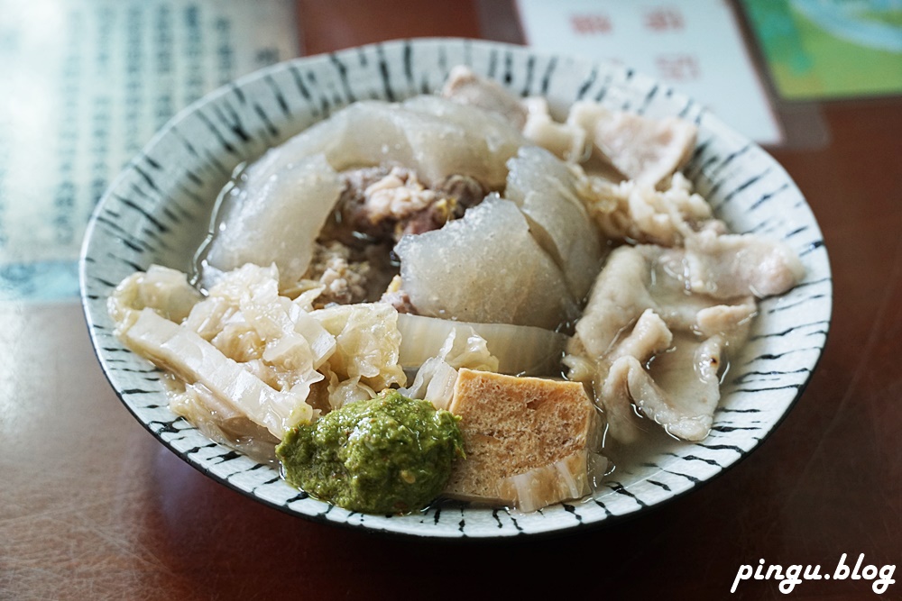 彰化美食｜正彰化肉圓 80年肉圓老店創新口味 麻辣肉圓、酸菜白肉肉圓、菜脯米肉圓好特別