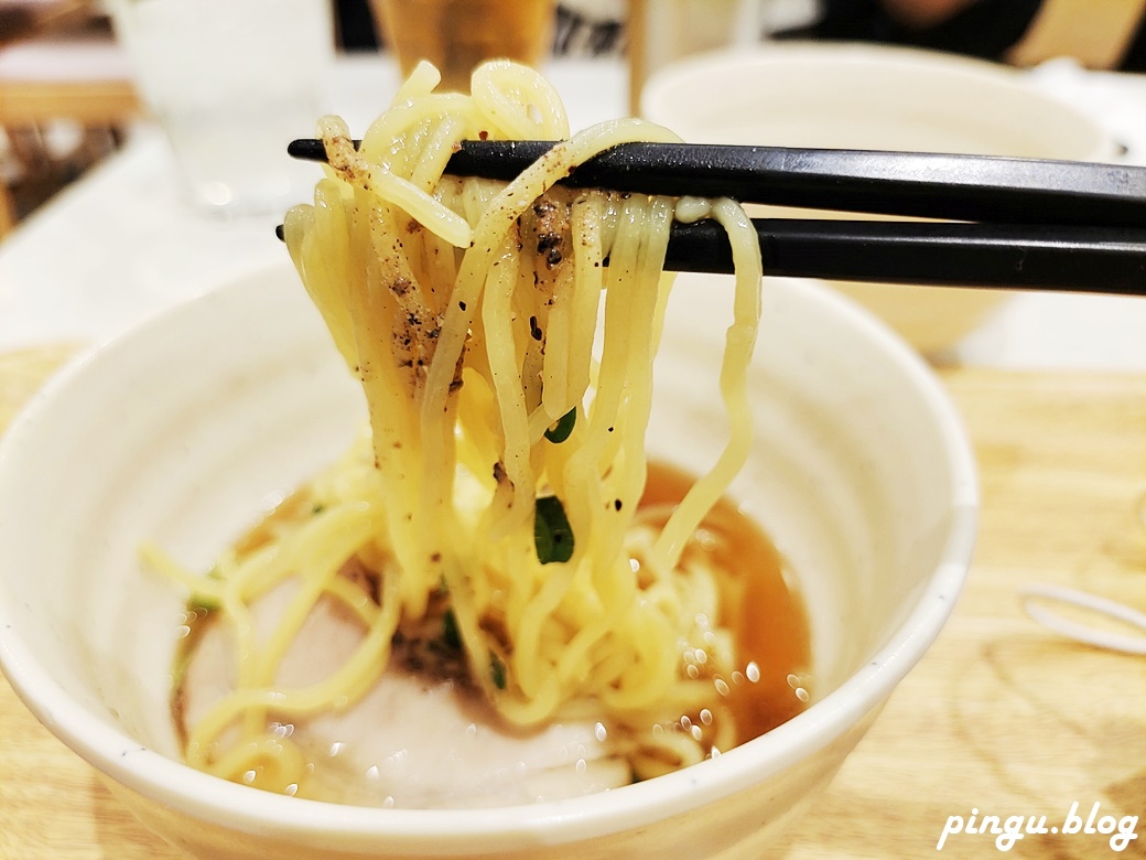 沖繩逸の彩溫泉度假飯店｜沖繩那霸住宿推薦 牧志站走路1分鐘 宵夜拉麵免費供應 10點起酒精飲料無限暢飲