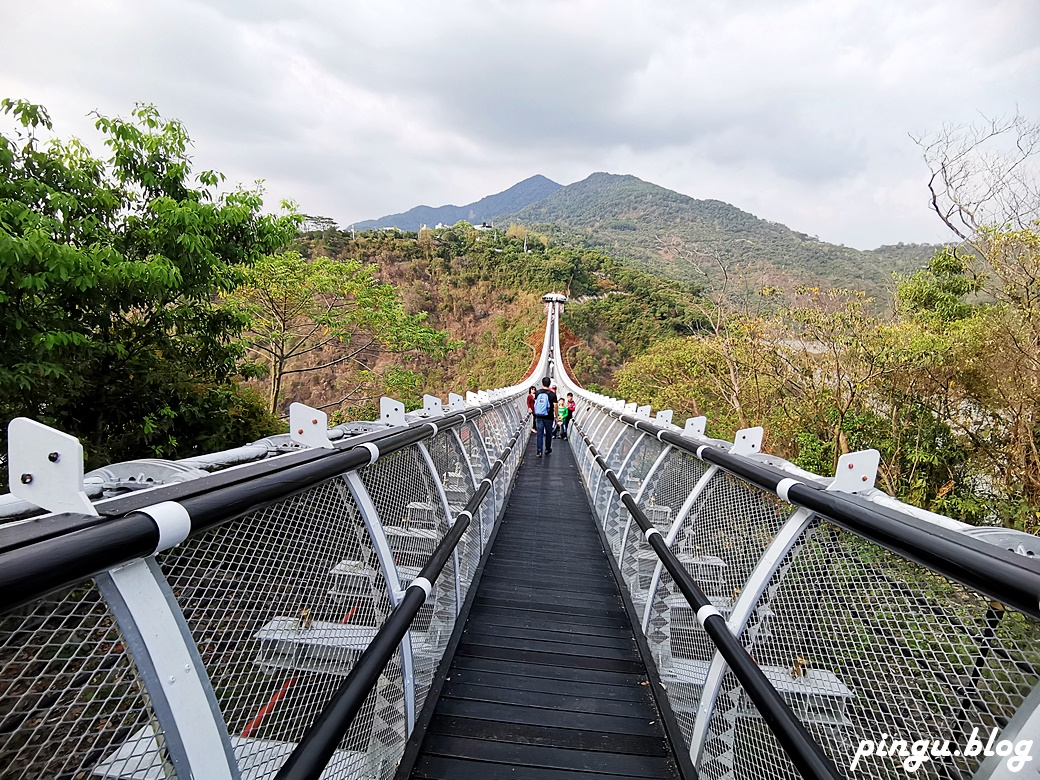 山川琉璃吊橋｜屏東三地門必玩景點 262公尺長的微笑吊橋