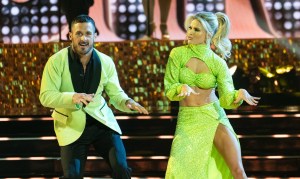 ‘Dancing With the Stars’ Fans Notice Funny Blunder During Soul Train Night