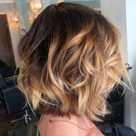 Layered, Curly Bob Haircut - Balayage Hair Styles - Golden Caramel Highlights