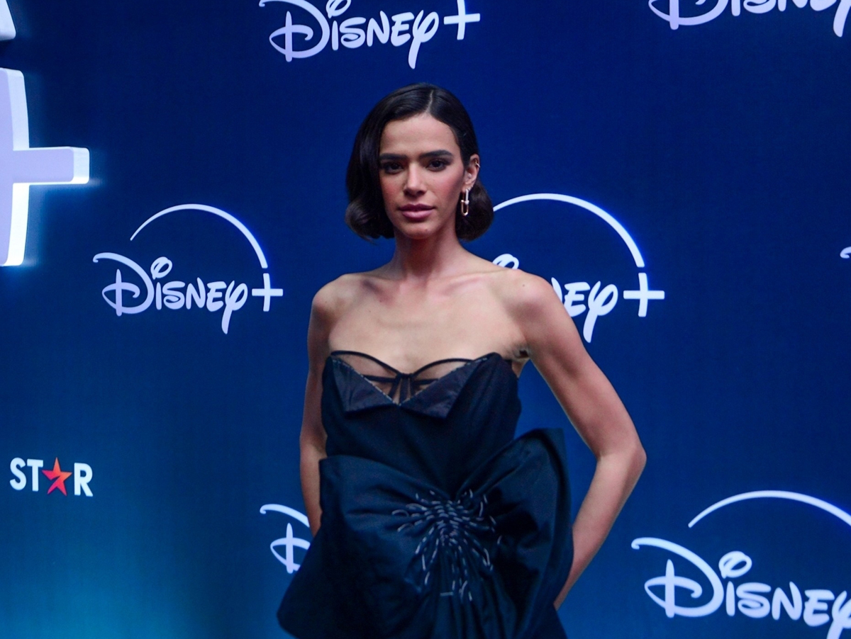 Bruna Marquezine anuncia data de estreia de sua série +18 no Disney+