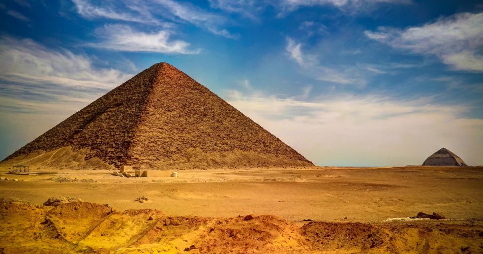 Sneferu’s Red Pyramid: Ancient Egypt’s Third-Largest Pyramid ...