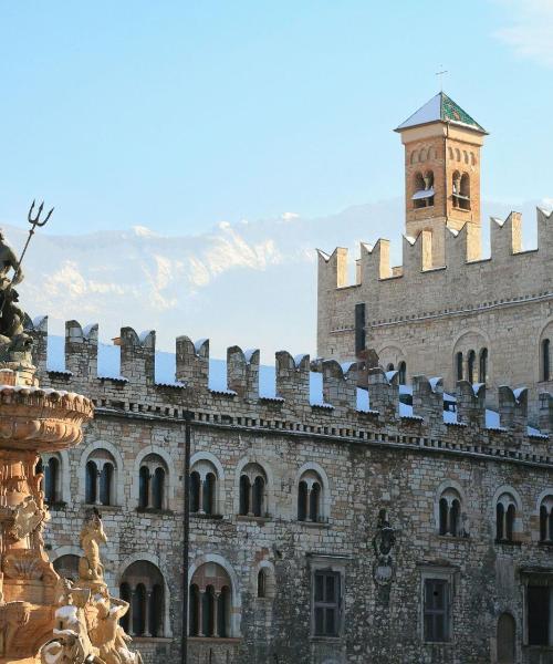 Una bonita panorámica de Trento, una ciudad popular entre nuestros usuarios