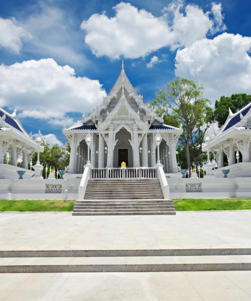 Pemandangan indah bagi Bandar Krabi