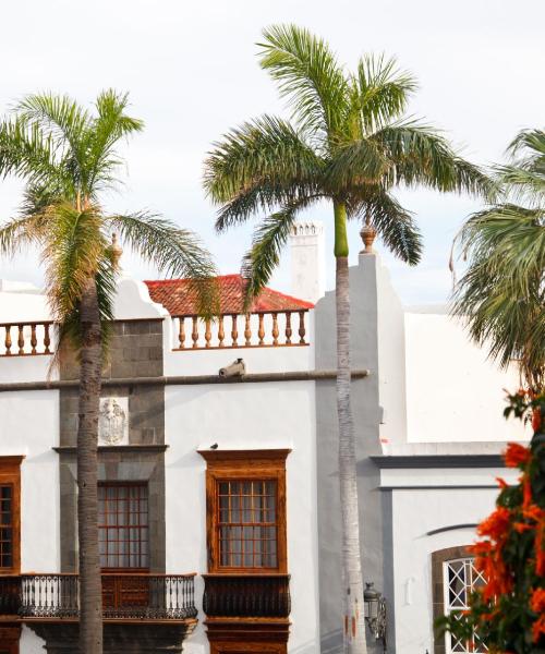 Kaunis vaade linnale Santa Cruz de la Palma, mida teenindab La Palma lennujaam