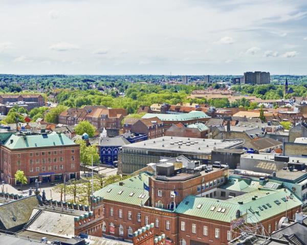 En smuk udsigt over Odense