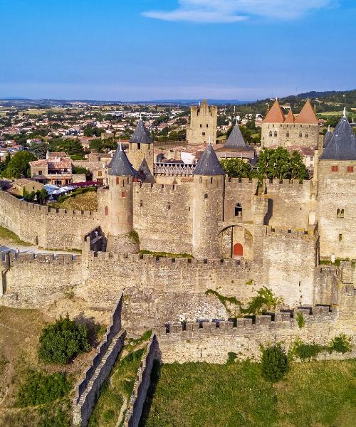 Quartier de Carcassonne où les voyageurs préfèrent séjourner.