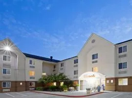 Sonesta Simply Suites Houston CityCentre I-10 West, hotel in Houston