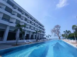 Pacific Regency Beach Resort, Port Dickson, отель в Порт-Диксоне