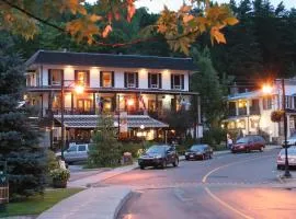 Hotel Mont-Tremblant – hotel w mieście Mont-Tremblant