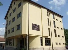 Hotel Davos, hotel u gradu Deva