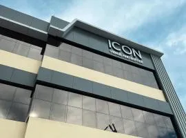 ICON Venue and Suites, hótel í General Santos