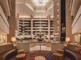 Embassy Suites by Hilton Orlando International Drive ICON Park, hotel v Orlandu