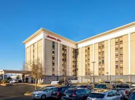 Hampton Inn Boston Logan Airport, ξενοδοχείο στη Βοστώνη