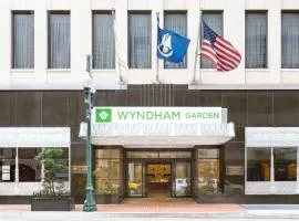 Wyndham Garden Baronne Plaza: New Orleans şehrinde bir otel