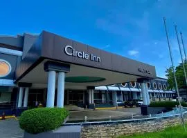 Circle Inn Hotel and Suites Bacolod, hótel í Bacolod