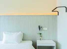 Ihome Boutique Hotel, хотел в Сери Кембанган