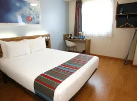 Travelodge Barcelona Poblenou, hotel din Barcelona