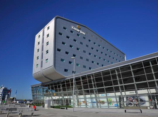 Tulip Inn Eindhoven Airport, hotel u Ajndhovenu