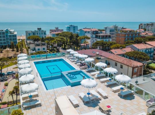 Hotel Colombo, hotel v mestu Lido di Jesolo