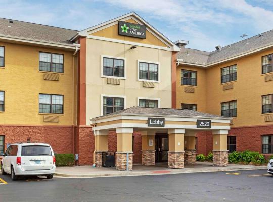 Extended Stay America Select Suites - Milwaukee - Waukesha, hotell sihtkohas Waukesha