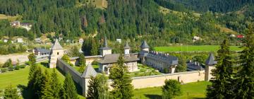 Πτήσεις προς Moldova Monasteries Region