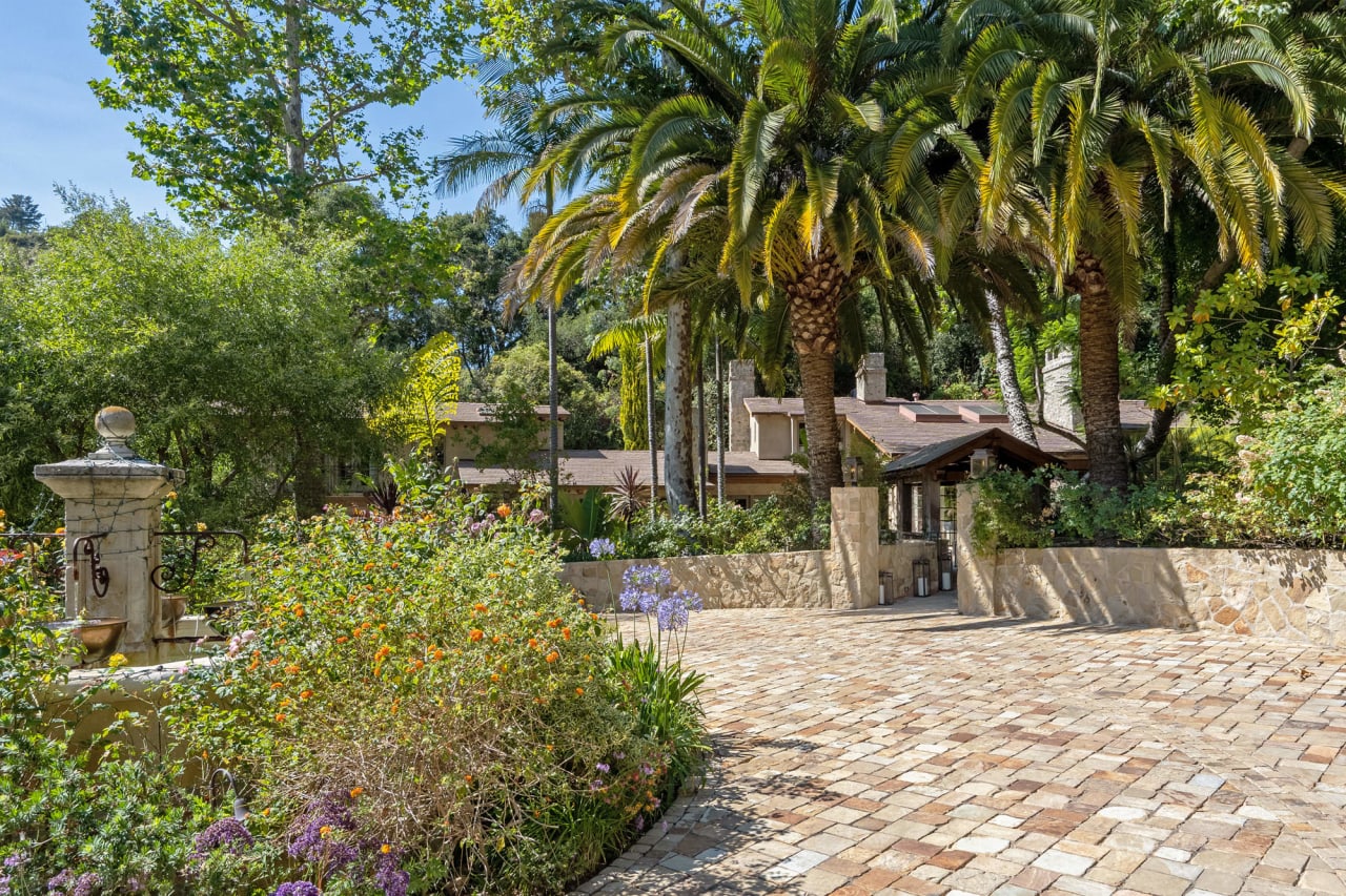 1492 Stone Canyon Rd, Bel Air