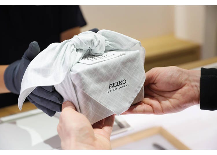 ※包装布服务仅限“SEIKO DREAM SQUARE”提供。