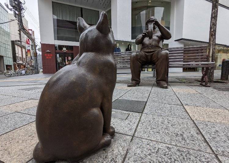 Discover artworks as you wander around the street (Photo: Yoshida Tsubakiwa)