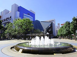 Kawasan pintu Ikebukuro bahagian barat