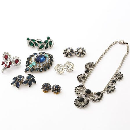 VINTAGE COSTUME JEWELRY