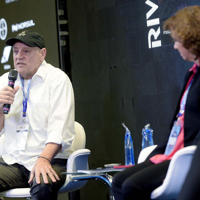 RIO DE JANEIRO (RJ), 03/10/2023 - EVENTO / RIW - RIO INNOVATION WEEK, Maior evento de Tecnologia e Inovaçao da America Latina, Realizado no Pier Maua, no Centro do Rio. - Na Imagem: Robert Janssen, Tatiana Roque, Henrique Faulhaber