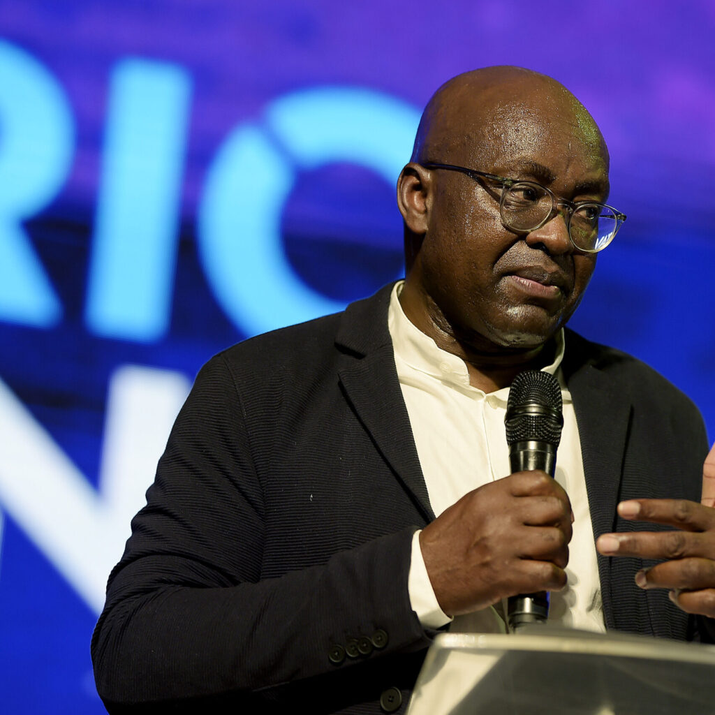 RIO DE JANEIRO (RJ), 05/10/2023 - EVENTO / RIW - RIO INNOVATION WEEK, Maior evento de Tecnologia e Inovaçao da America Latina, Realizado no Pier Maua, no Centro do Rio. - Na Imagem: Achille Mbembe