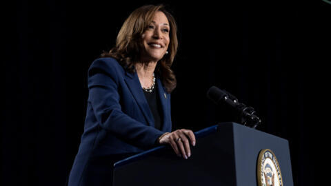 La candidate et vice-présidente Kamala Harris face aux militants démocrates dans l'État clé du Wisconsin, le 23 juillet 2024.