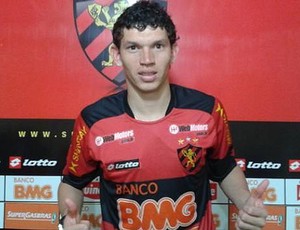 Júnior Viçosa sport recife (Foto: Divulgação/ Site oficial)