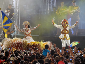 Escola carioca prestou homenagem aos pernambucanos. (Foto: Katherine Coutinho / G1)