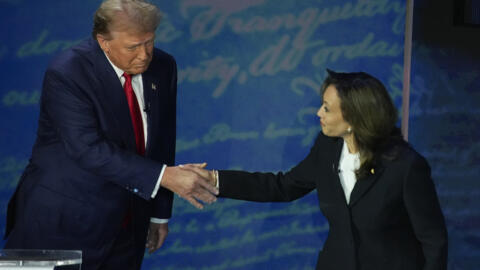 L'ancien président républicain Donald Trump et la vice-présidente démocrate Kamala Harris lors du premier débat présidentiel sur ABC News, le mardi 10 septembre 2024, à Philadelphie.